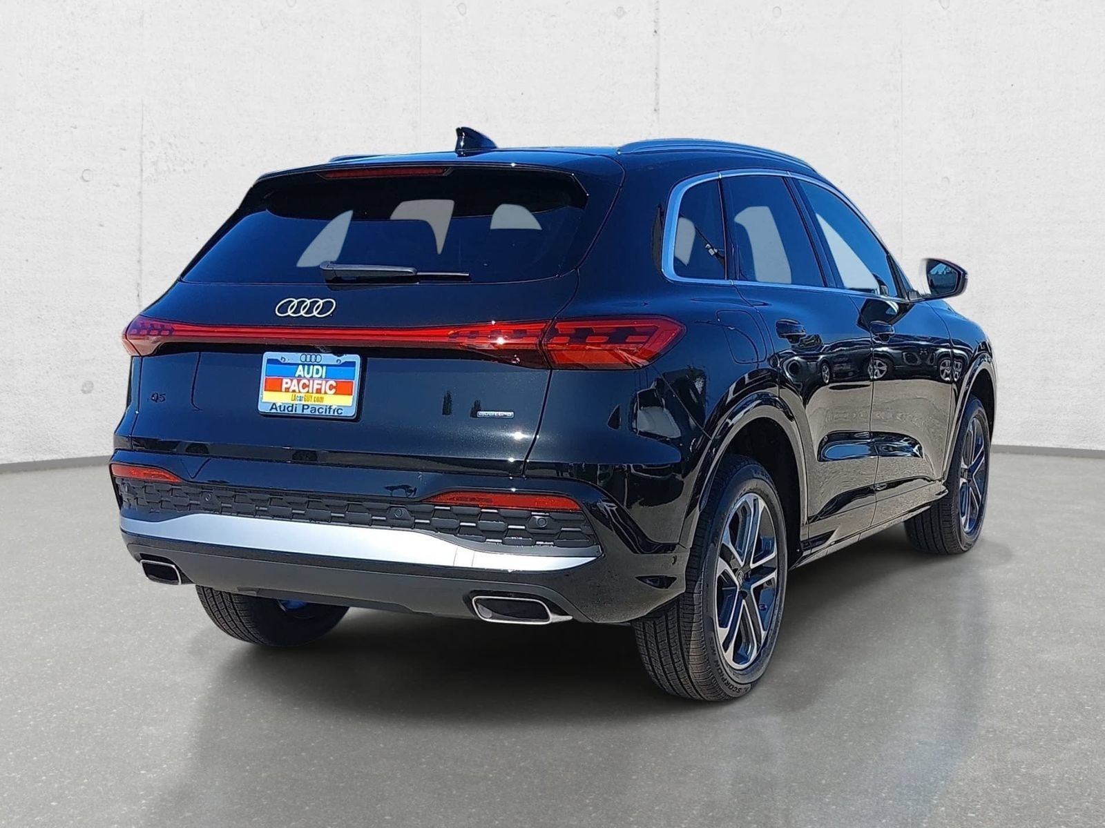 New 2026 Audi Q5 Premium AWD/4WD image 5
