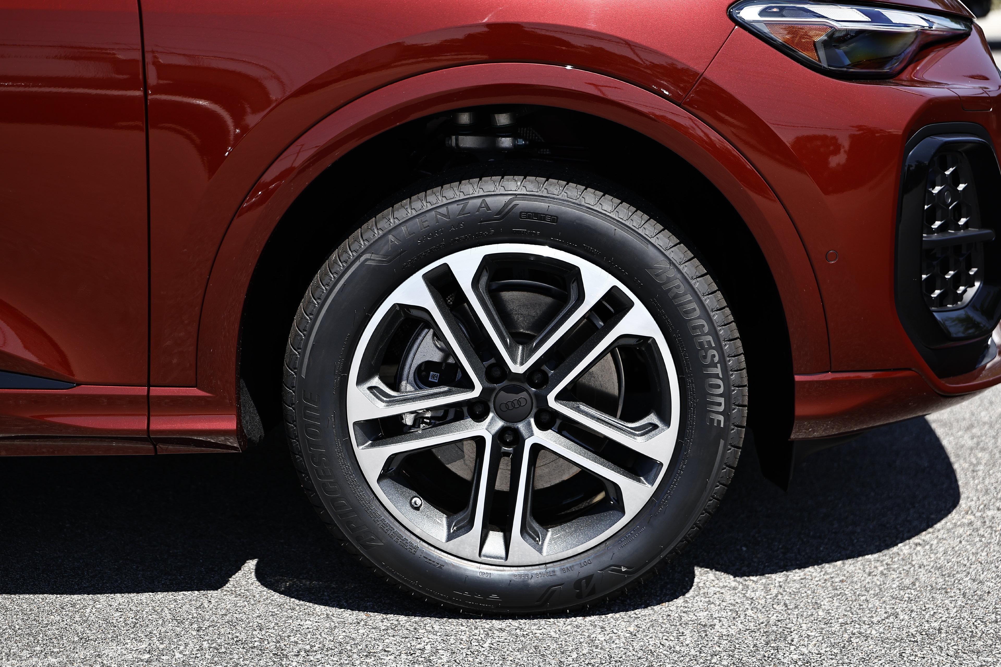 New 2026 Audi Q5 2.0T AWD/4WD image 5