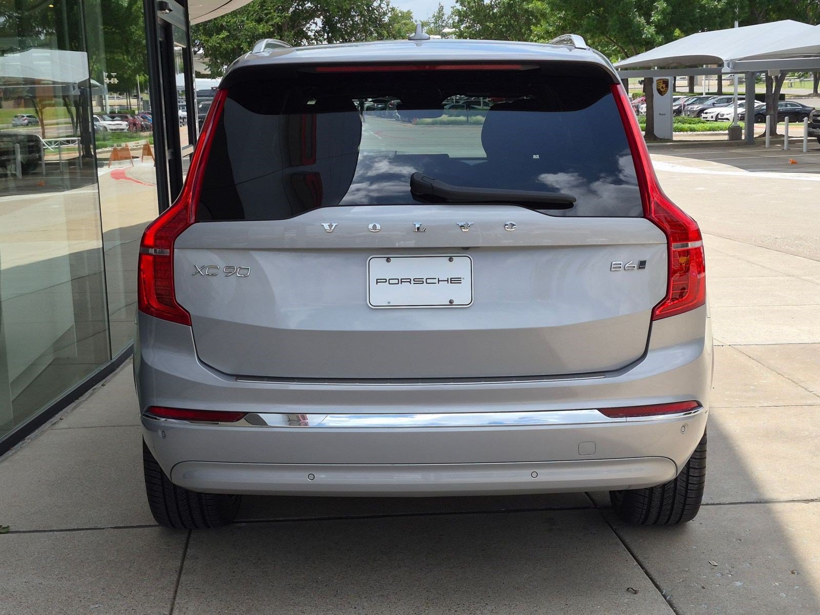 Used 2023 Volvo XC90 B6 Ultimate w/ Protection Package Premier AWD/4WD image 10