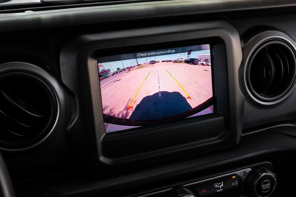 Used 2022 Jeep Wrangler Unlimited Sport image 30