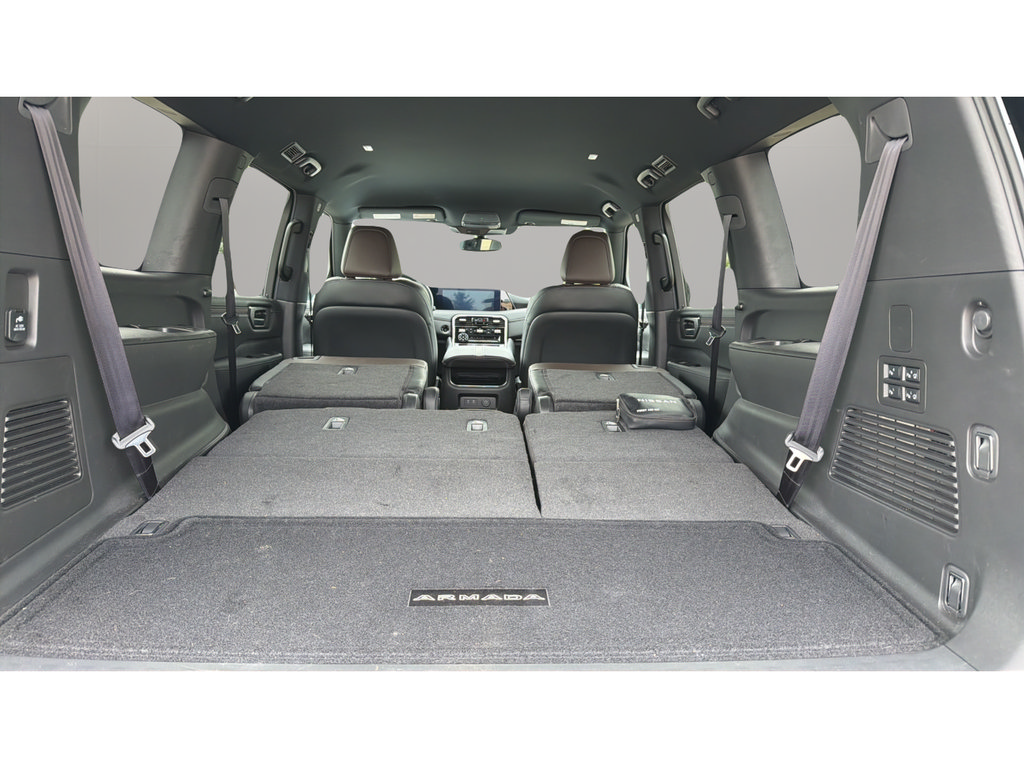 Certified 2025 Nissan Armada SL w/ Captain's Chari Seat Package AWD/4WD image 18
