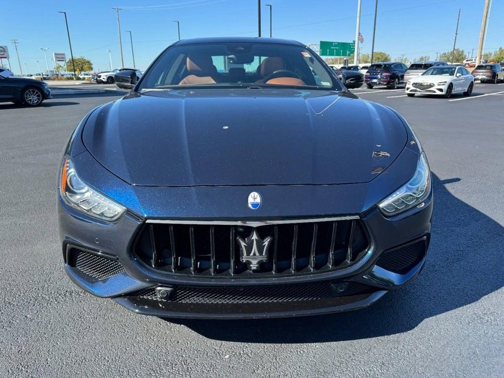 Used 2022 Maserati Ghibli Modena image 9