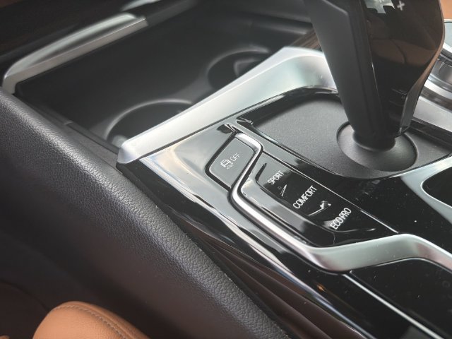 Used 2023 BMW 530i xDrive w/ Premium Package AWD/4WD image 30