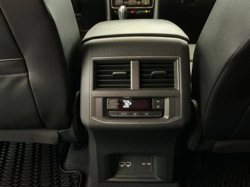 Used 2019 Volkswagen Atlas SEL FWD image 27
