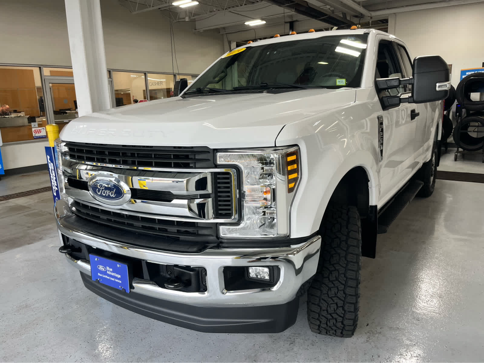 Certified 2019 Ford F250 XLT w/ XLT Value Package AWD/4WD image 3