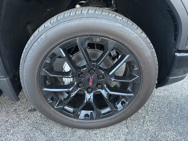 New 2026 GMC Sierra 1500 Denali w/ Technology Package image 9