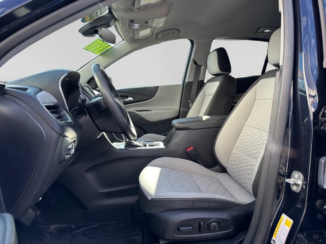 Used 2020 Chevrolet Equinox LT w/ Driver Convenience Package AWD/4WD image 11