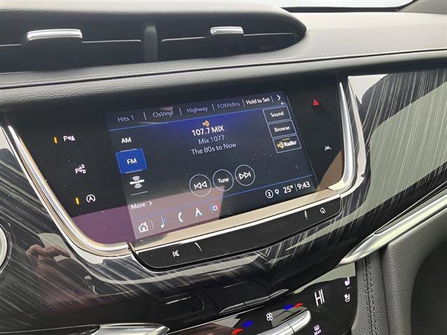 Certified 2023 Cadillac XT6 Premium Luxury w/ Technology Package image 17