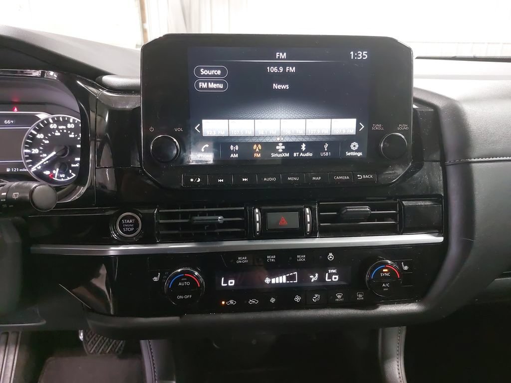 Certified 2024 Nissan Pathfinder SL AWD/4WD image 20