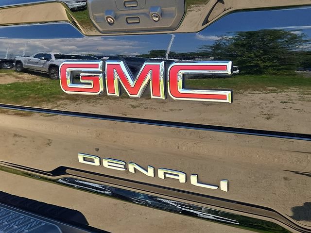 Used 2023 GMC Sierra 1500 Denali w/ Technology Package AWD/4WD image 31