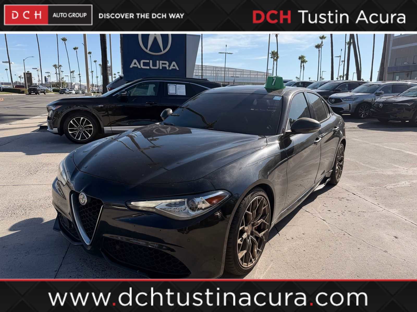 Used 2017 Alfa Romeo Giulia Ti w/ TI 19" Sport Package RWD image 1