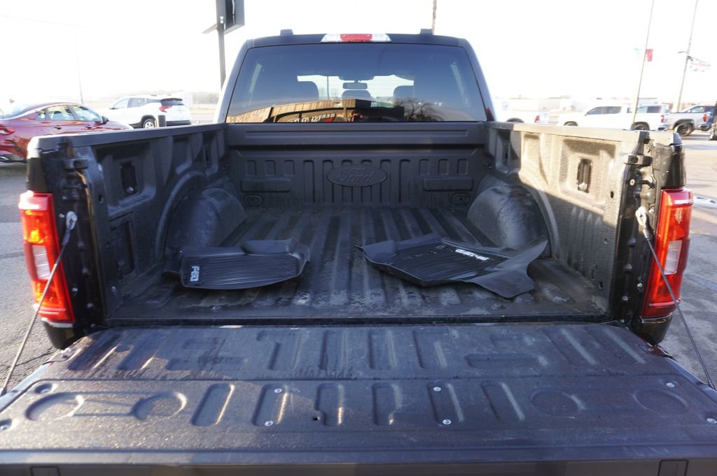 Used 2021 Ford F150 XLT w/ Equipment Group 302A High image 26