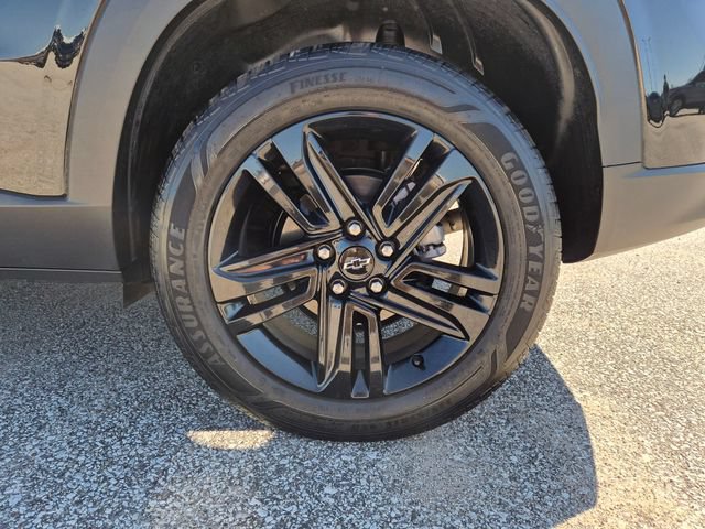 Used 2025 Chevrolet Trax ACTIV w/ Driver Confidence Package FWD image 9