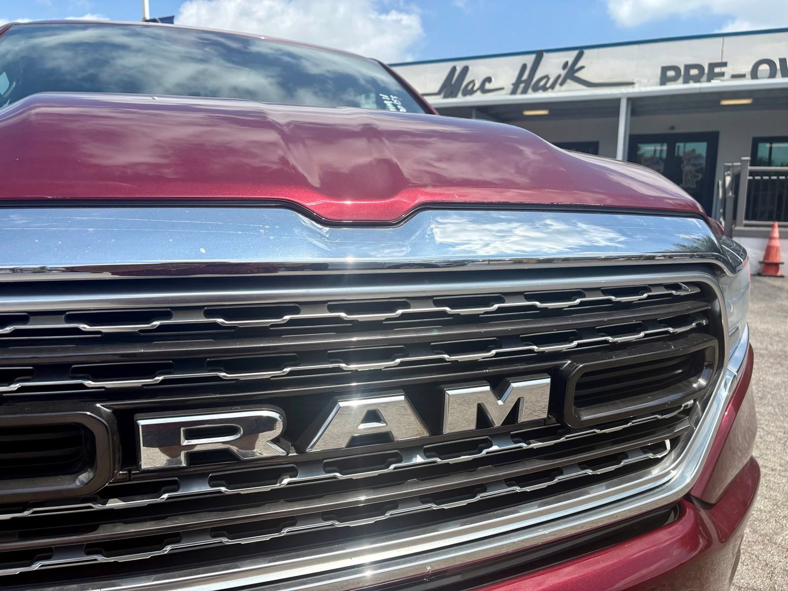 Used 2019 RAM 1500 Limited AWD/4WD image 7