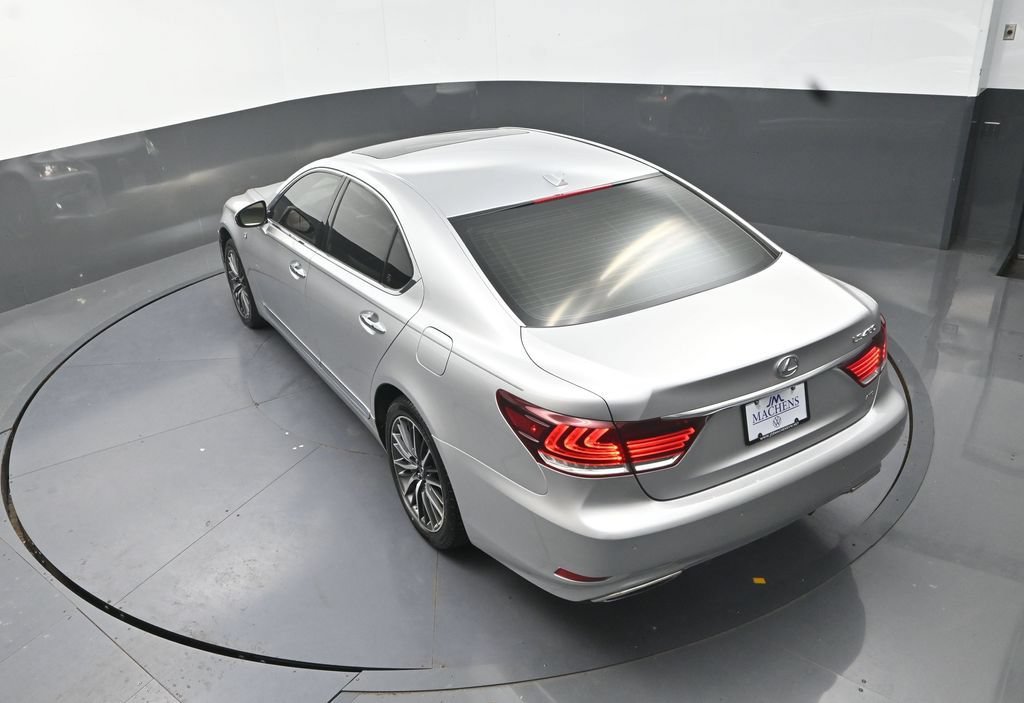 Used 2013 Lexus LS 460 AWD w/ F-Sport Pkg image 19