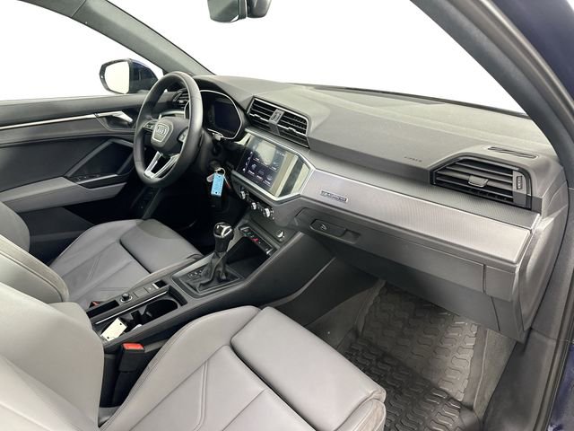 Used 2022 Audi Q3 2.0T Premium AWD/4WD image 29