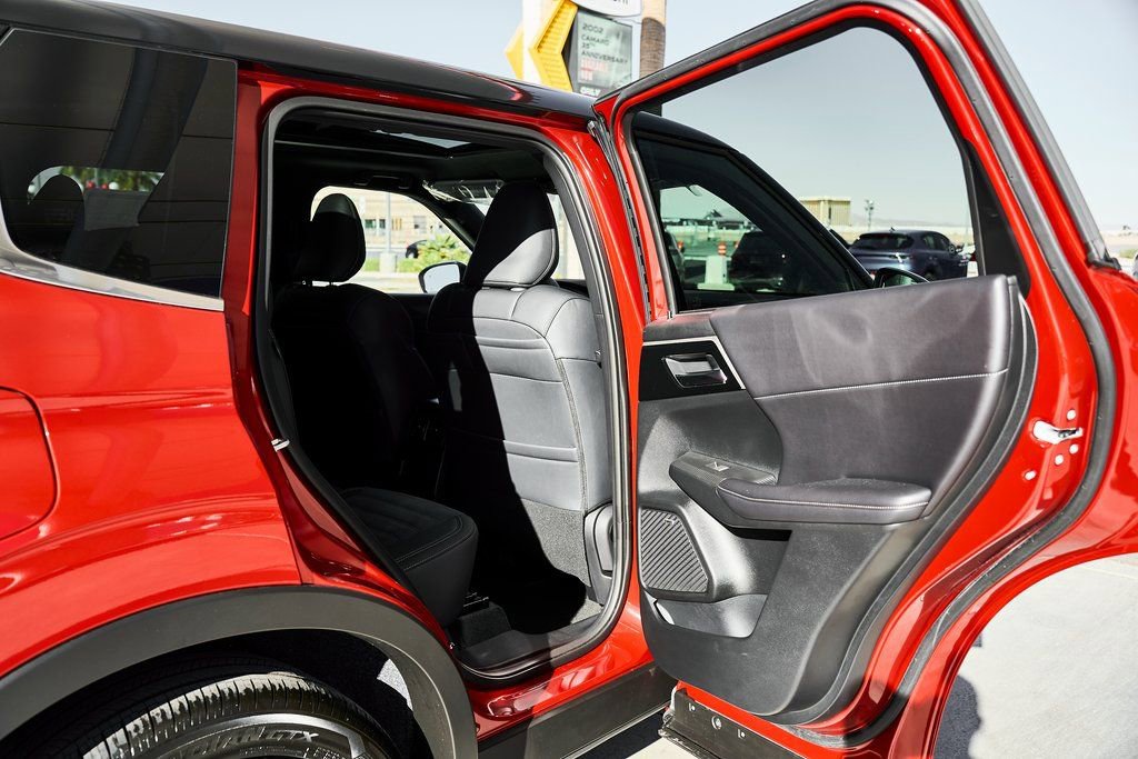 New 2026 Mitsubishi Outlander Ralliart image 14