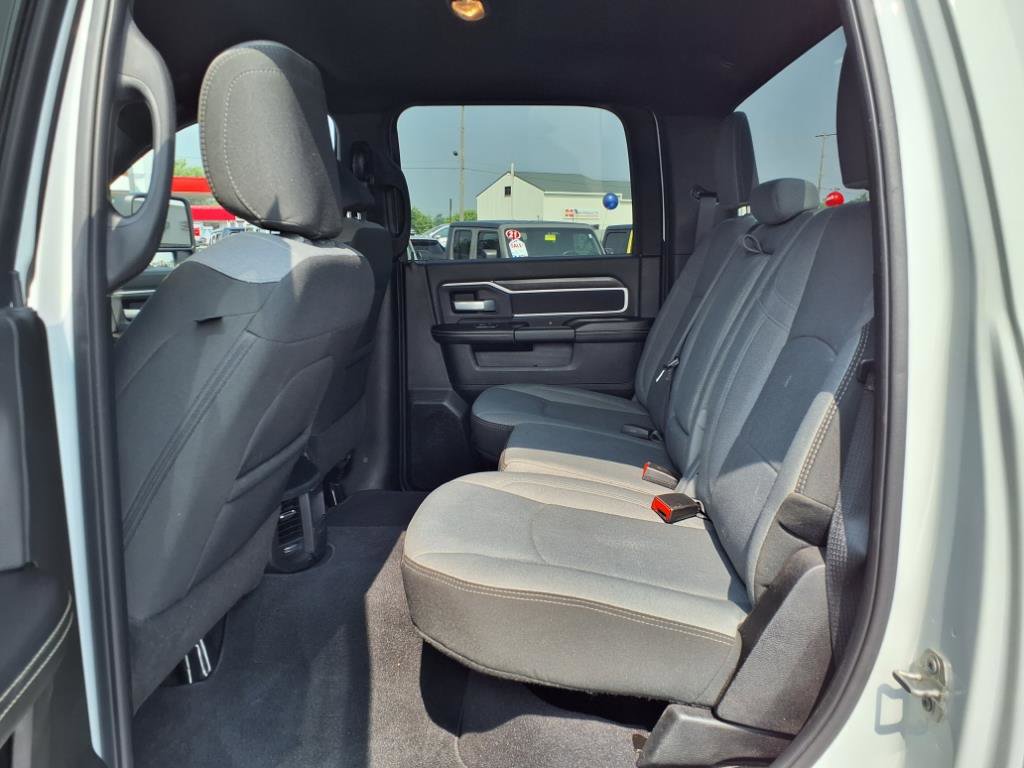 Used 2024 RAM 2500 Big Horn AWD/4WD image 11