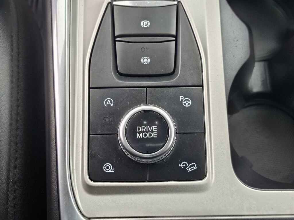 Used 2021 Ford Explorer Platinum w/ Equipment Group 601A AWD/4WD image 29