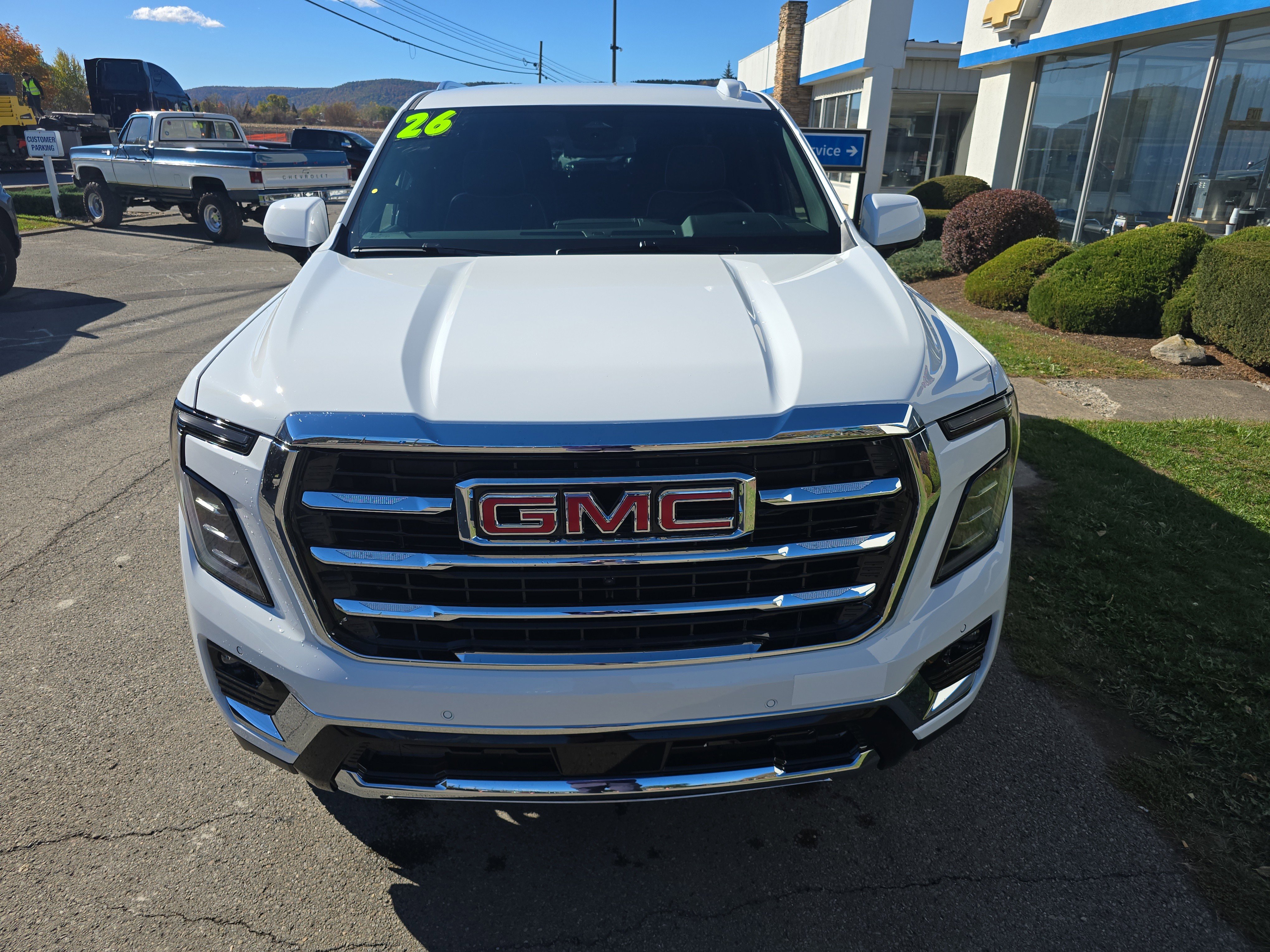 New 2026 GMC Yukon XL Elevation image 9
