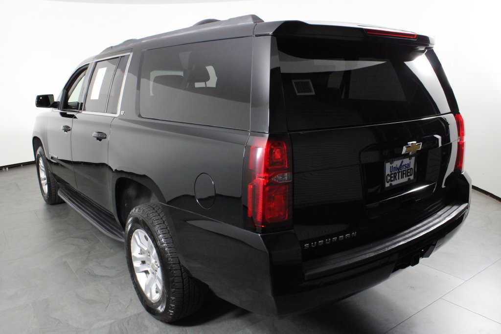 Used 2019 Chevrolet Suburban LT RWD image 15