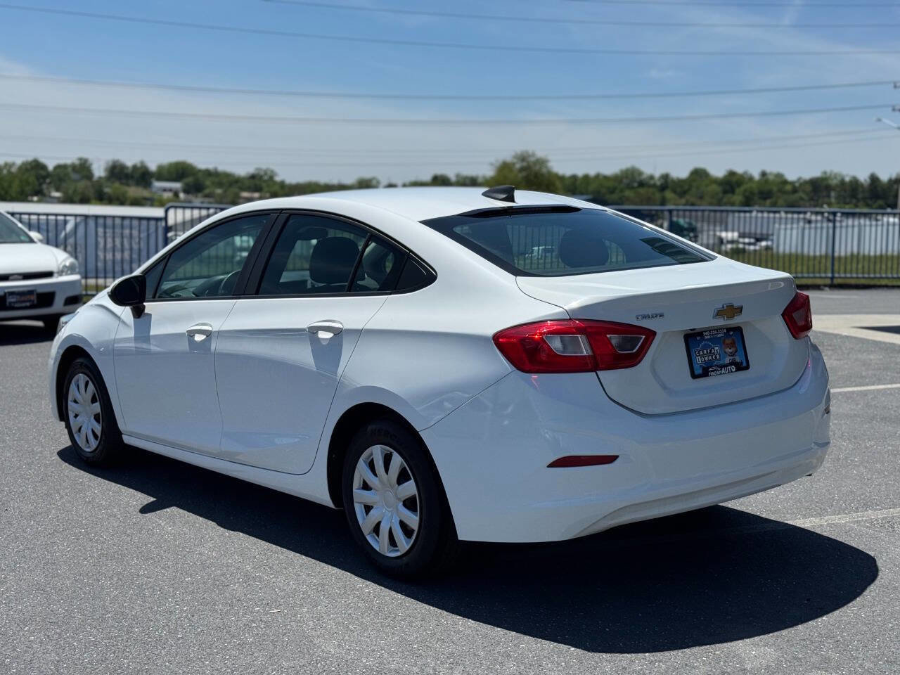 Used 2017 Chevrolet Cruze LS w/ LS Fleet Convenience Package FWD image 5