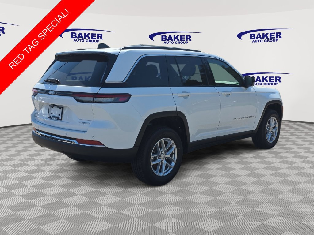 New 2026 Jeep Grand Cherokee Laredo X AWD/4WD image 3