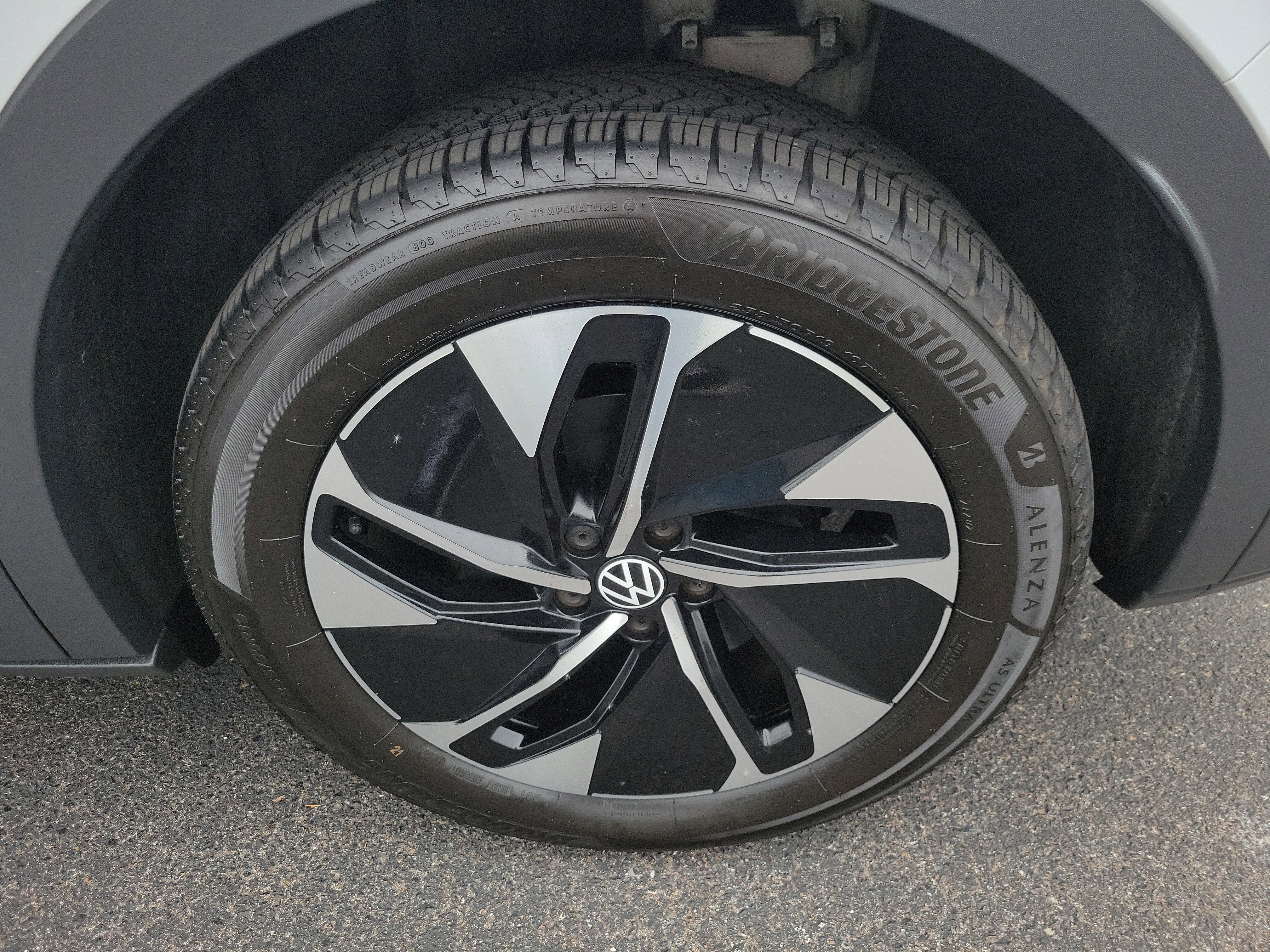 Used 2022 Volkswagen ID.4 Pro S image 31