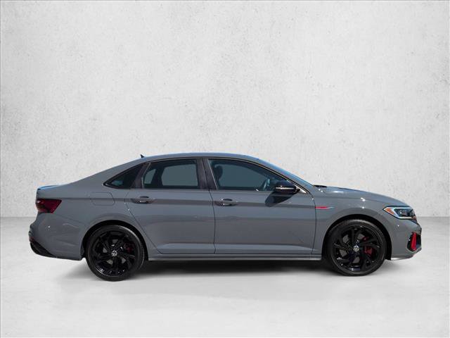 Used 2023 Volkswagen Jetta GLI Autobahn FWD image 4