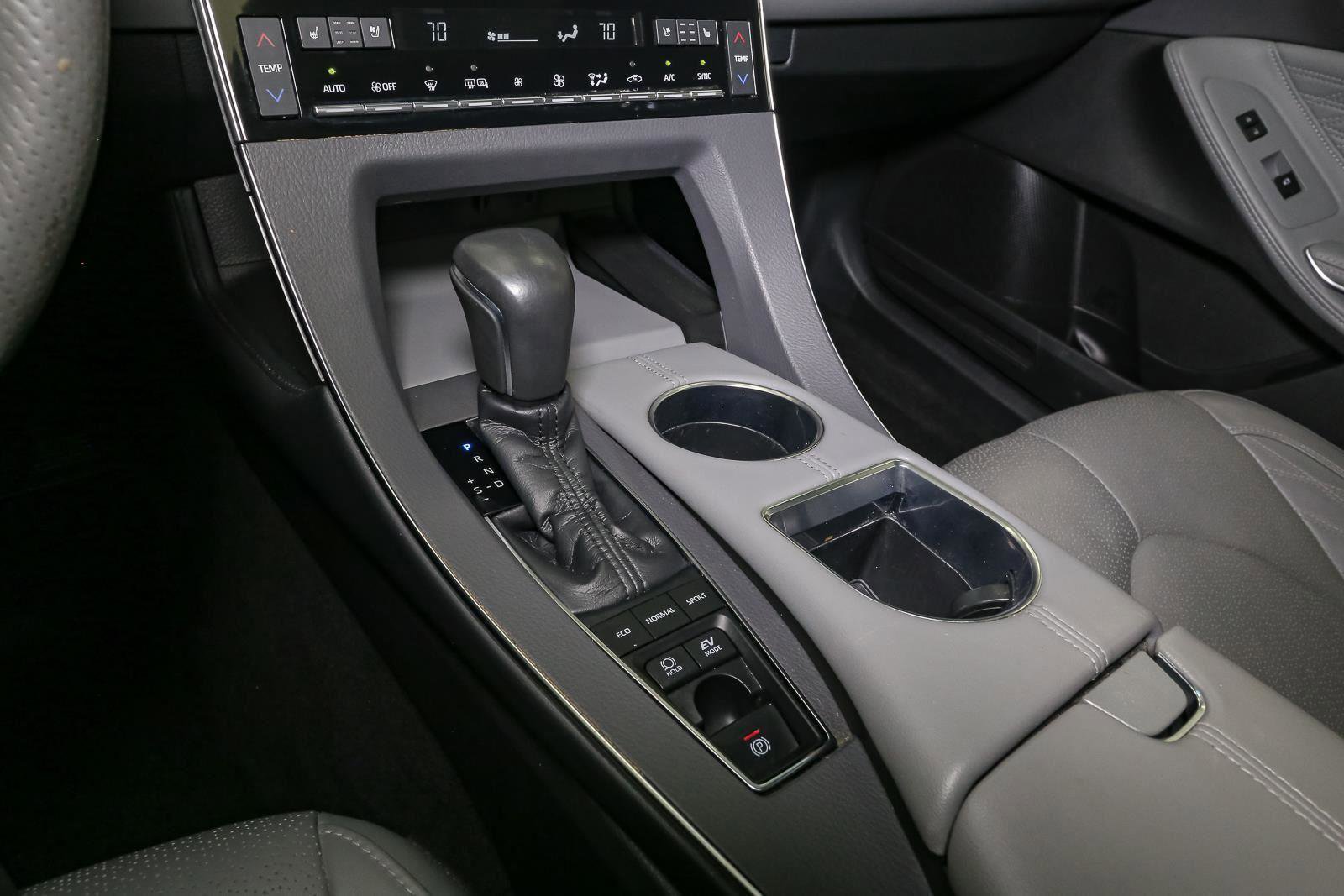 Used 2019 Toyota Avalon Limited w/ Advanced Safety Package FWD image 35