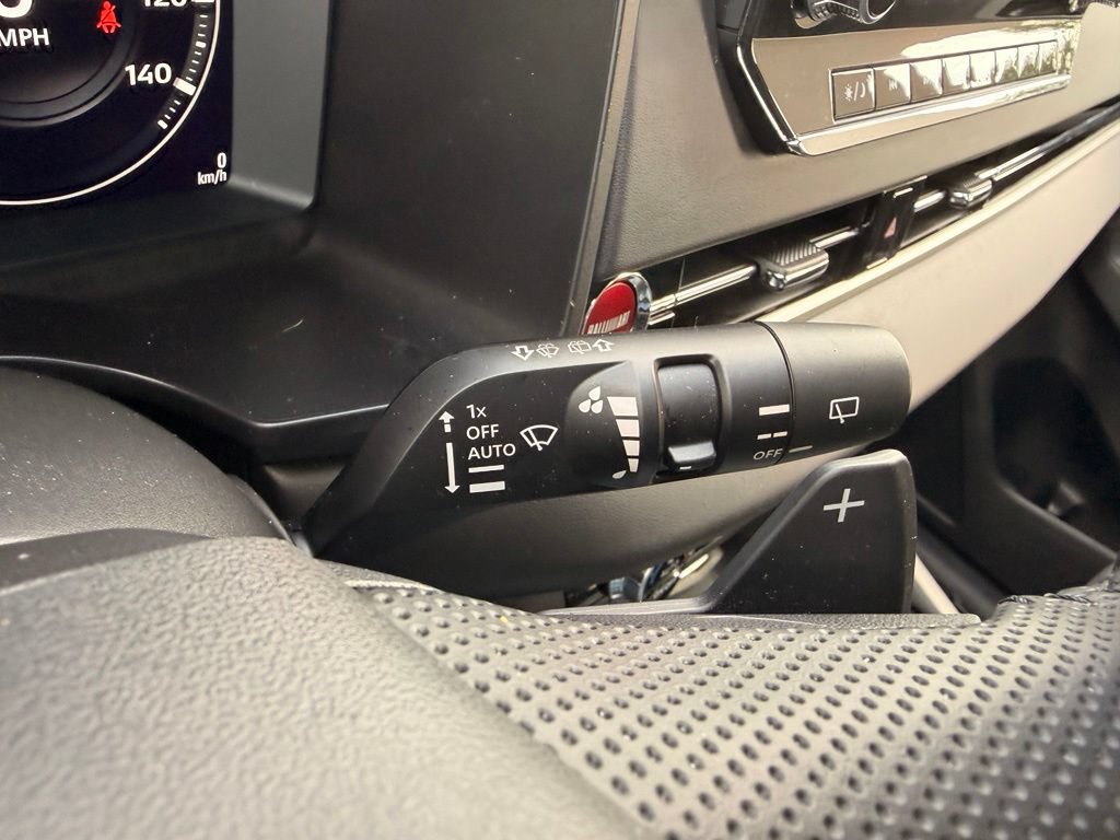 Used 2023 Mitsubishi Outlander Ralliart AWD/4WD image 18