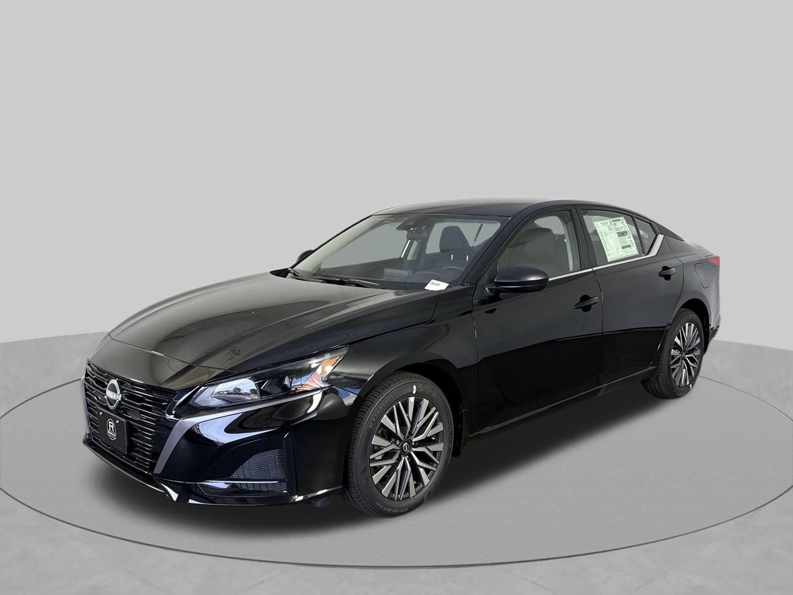 New 2026 Nissan Altima 2.5 SV AWD/4WD image 2