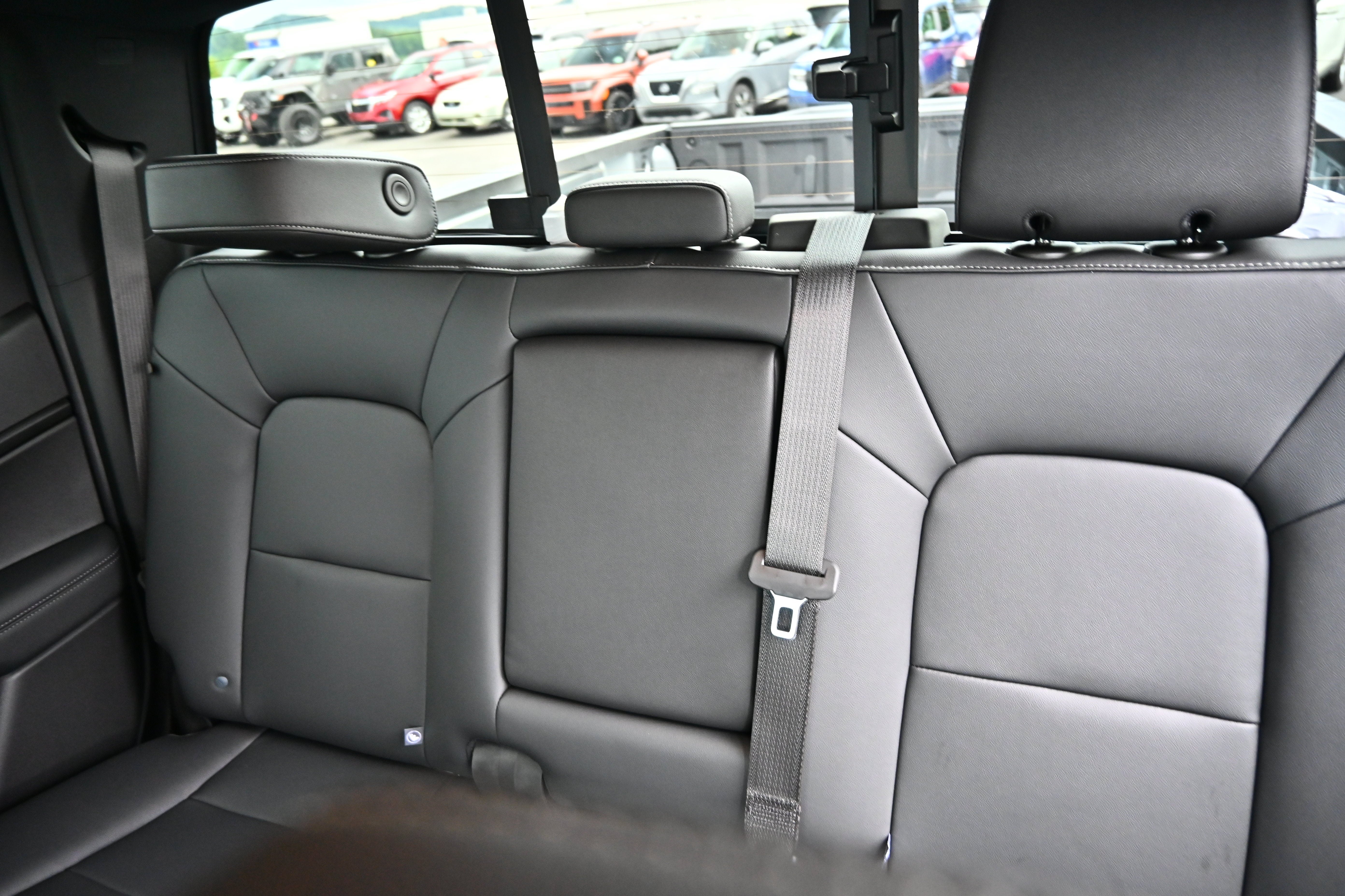 New 2026 GMC Canyon Elevation w/ Convenience Package AWD/4WD image 25