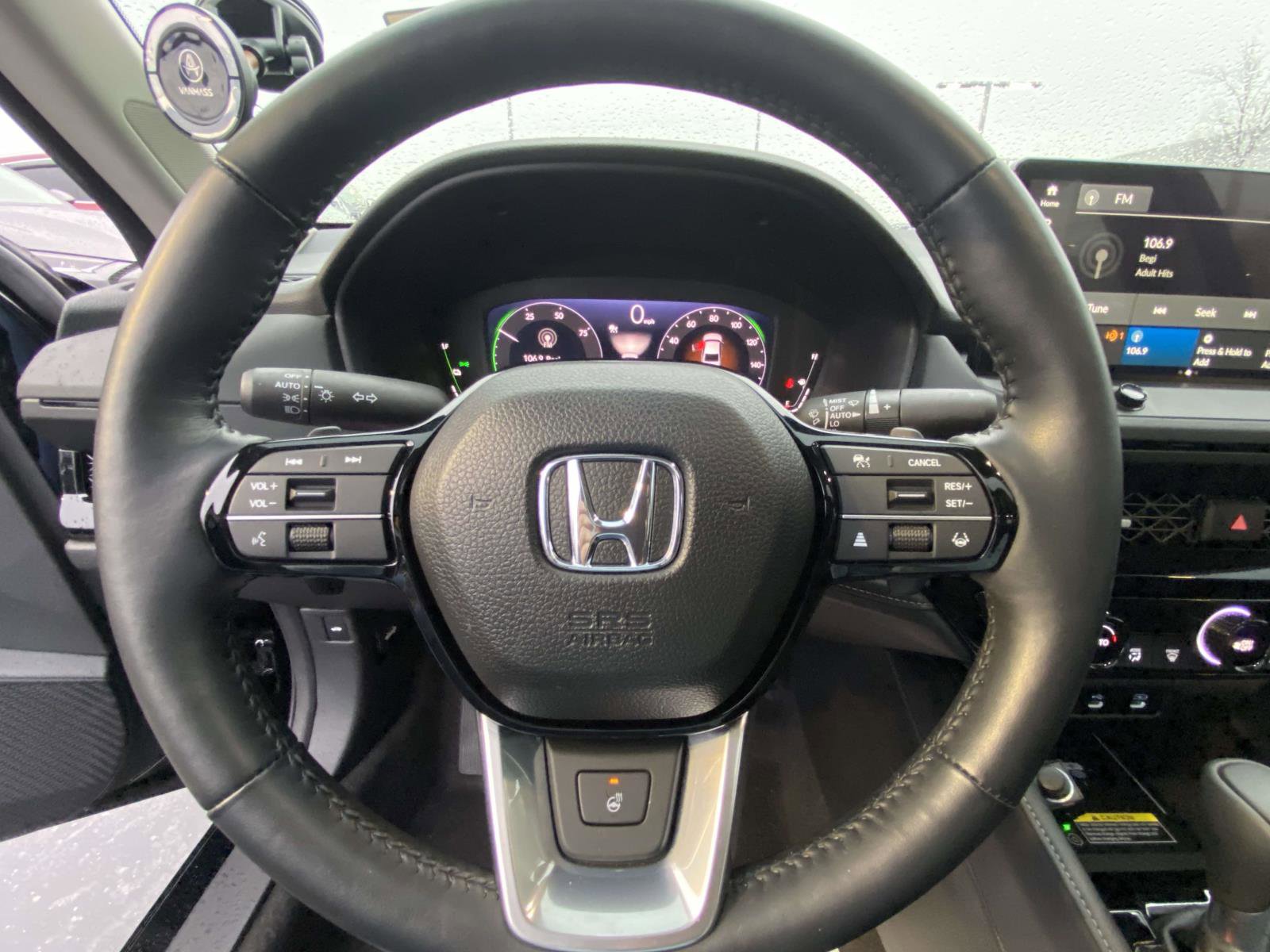 Used 2025 Honda Accord Touring image 18
