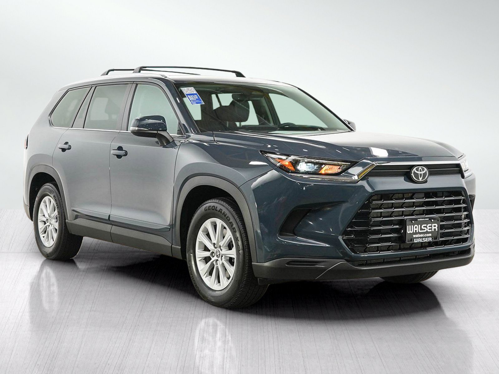 Used 2024 Toyota Grand Highlander AWD image 7