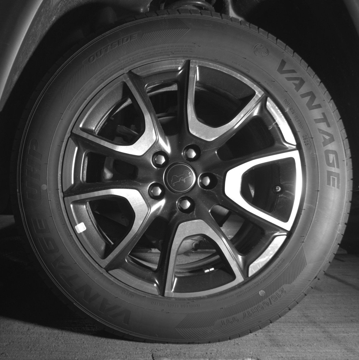 Used 2025 Jeep Compass Trailhawk image 14