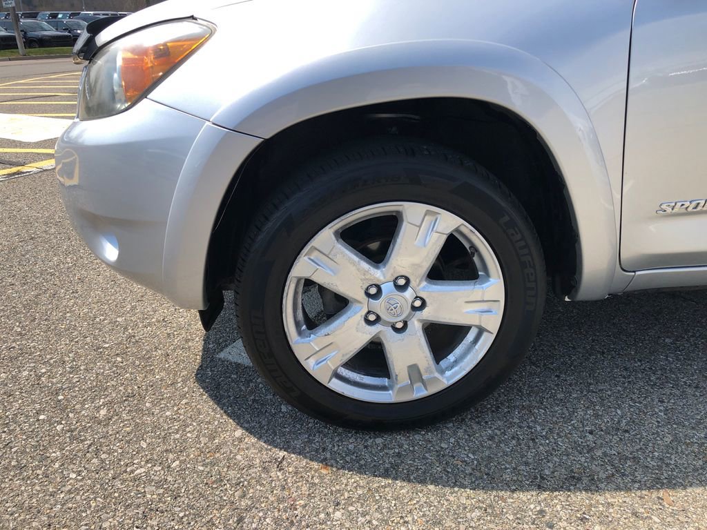 Used 2006 Toyota RAV4 Sport image 14