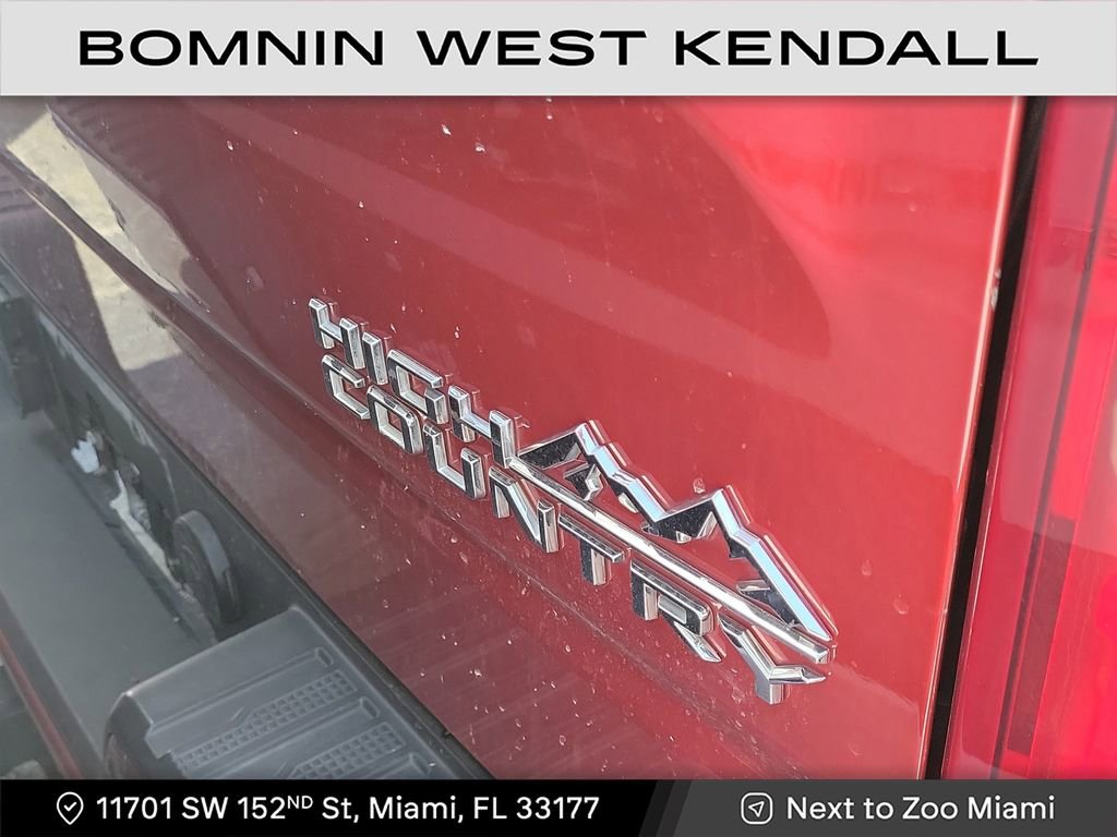 Used 2020 Chevrolet Silverado 1500 High Country w/ Technology Package image 10