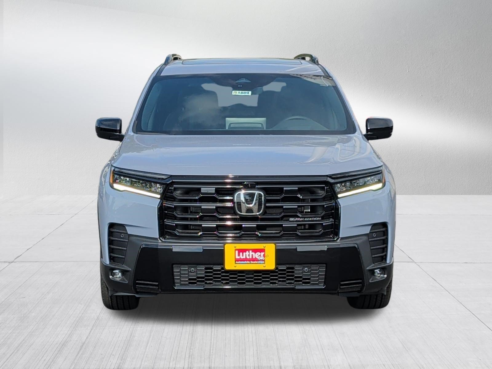 New 2026 Honda Pilot Black Edition image 2