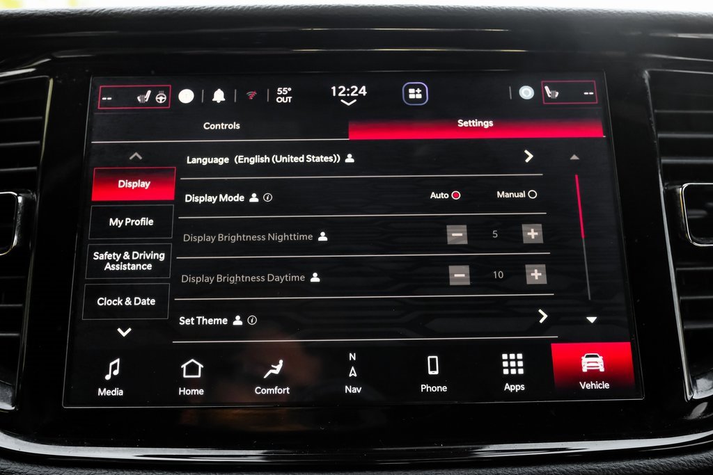 Used 2023 Dodge Durango GT image 35