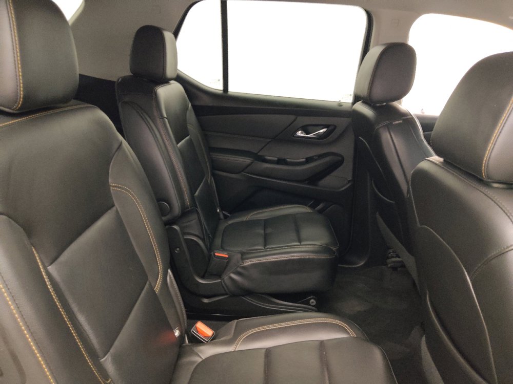 Used 2020 Chevrolet Traverse RS FWD image 19