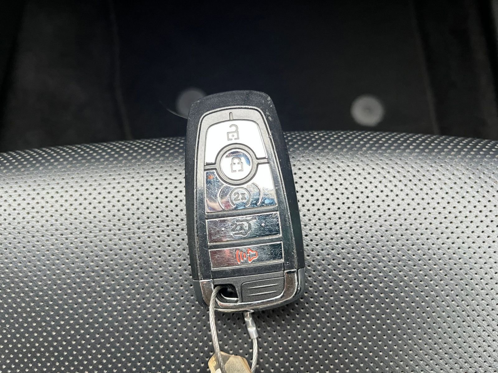 Used 2023 Lincoln Nautilus Reserve w/ Equipment Group 201A image 23