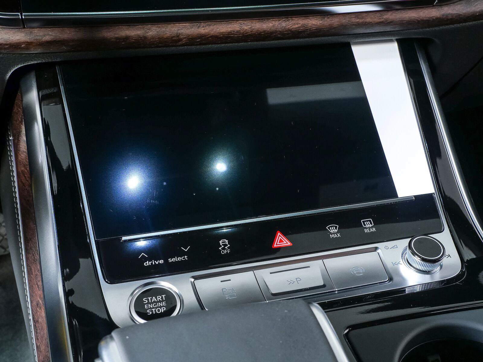New 2027 Audi Q8 Prestige AWD/4WD image 17