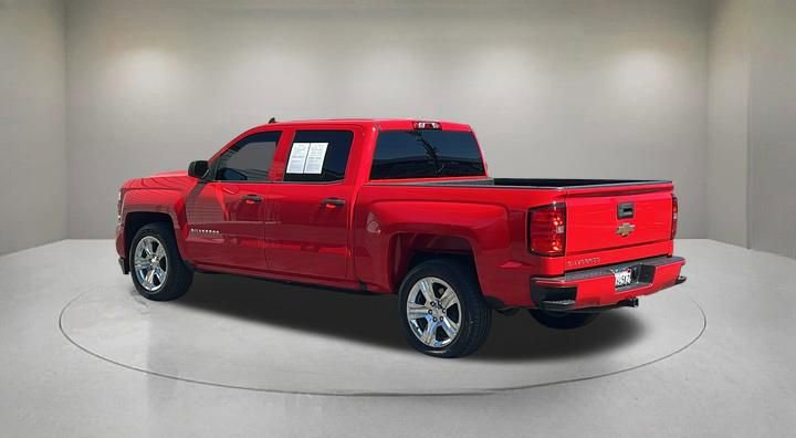 Used 2018 Chevrolet Silverado 1500 Custom w/ Custom Value Package RWD image 5