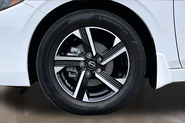 Used 2025 Nissan Sentra SV image 29