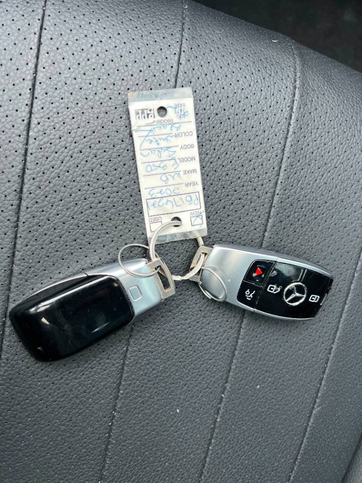 Used 2023 Mercedes-Benz E 350 4MATIC Sedan image 19