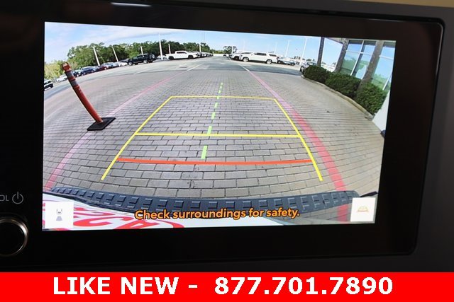 Used 2025 Toyota 4Runner SR5 image 24