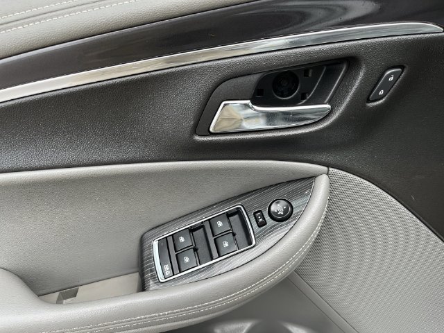Used 2015 Chevrolet Impala LS FWD image 23