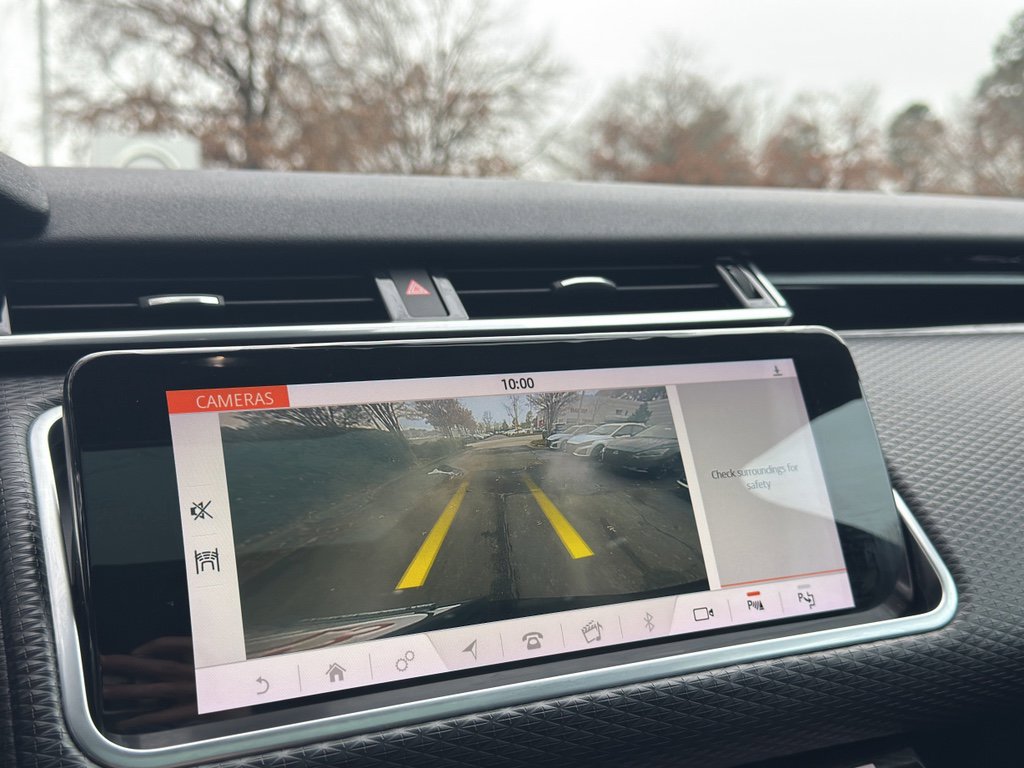 Used 2019 Land Rover Range Rover Velar R-Dynamic SE image 25