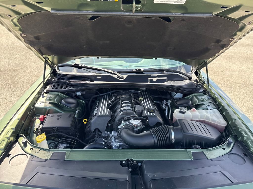 Used 2022 Dodge Challenger R/T w/ Performance Handling Group image 29